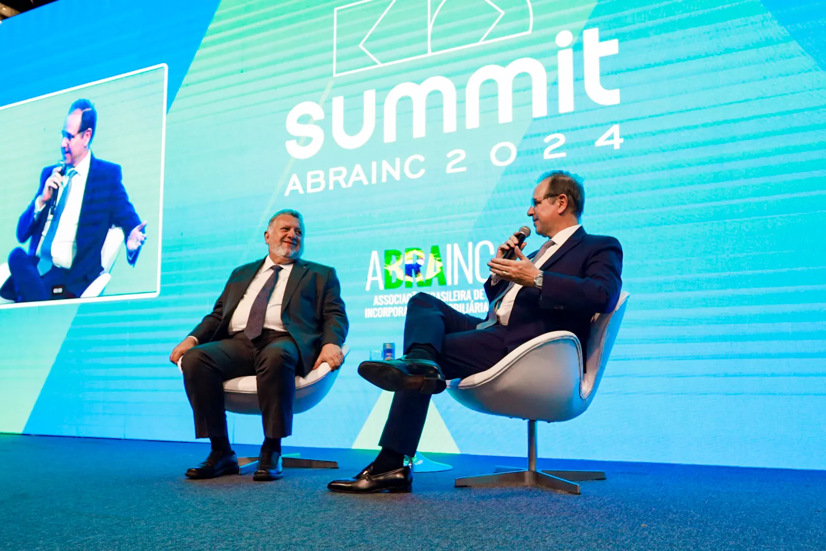 Como patrocinadora oficial do Summit ABRAINC 2025, glemO vai mediar debates sobre o impacto da tecnologia nas vendas e no comportamento do consumidor